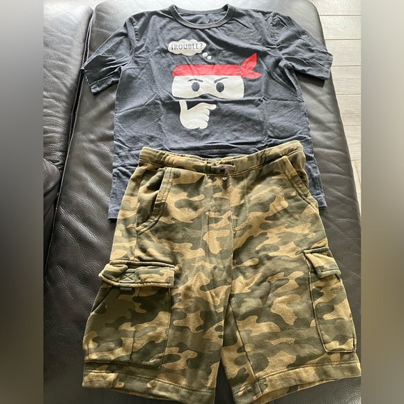 Boy’s T-Shirt and Shorts Bundle Size 14/16 - Picture 2 of 6
